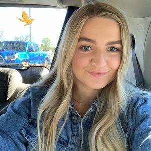 Meet your Posher, Shayna